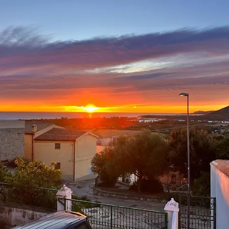 Domus Deledda Daire Posada (Sardinia)