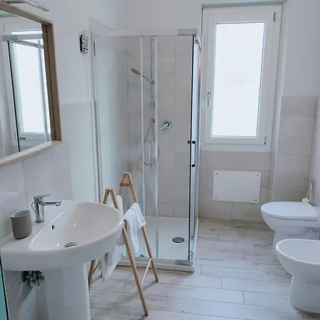 Domus Deledda Апартаменты