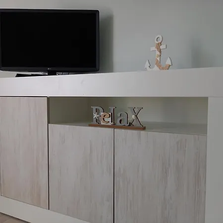 Domus Deledda Апартаменты *